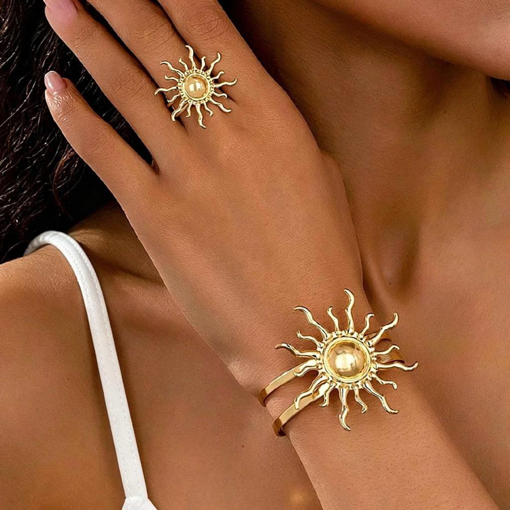2-teiliges kreatives Metall-Durchbruch-Blatt-Armreif- & Ring-Set für Damen