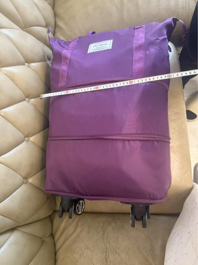 Rolling Travel Bag with Folding Handle