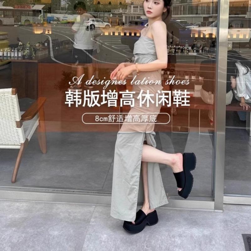 Weiches Schaffell~ 8 cm dick besohlte kleine Mann trägt coole Hausschuhe Damen Sommer neue bequeme und vielseitige höhenverlängernde Hausschuhe