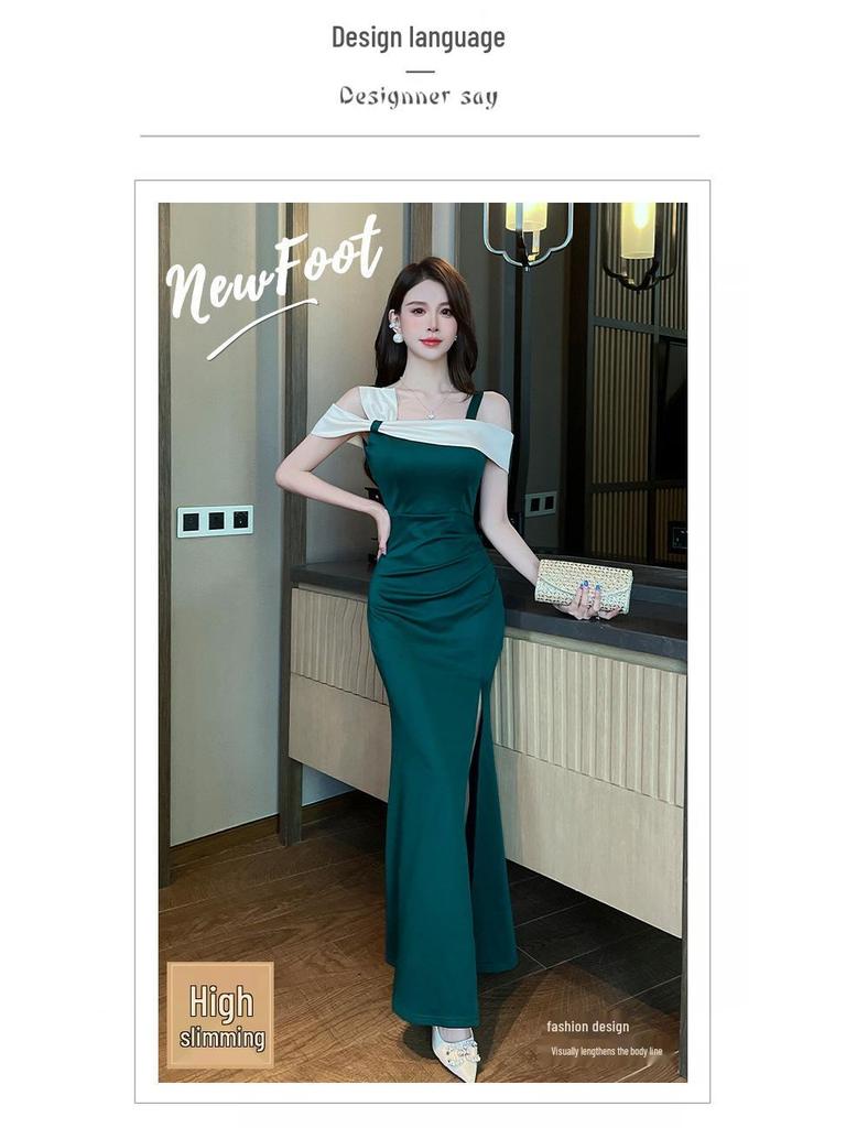 Elegant Low-Cut Slim Fit Nightclub Evening Gown A717