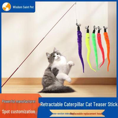 Einziehbarer Dreiteiliger Katzen-Spielzeug mit bunten Federn und elastischer Carbonfaser-Stange
