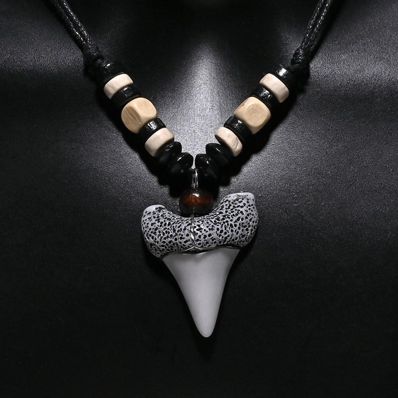1PC Hawaii Surfer Jewelry Handmade Imitation Shark Teeth Pendant New Zealand Maori Tribal Bone Choker WoMen's Men's Necklace
