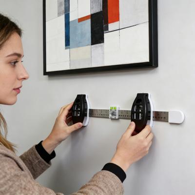 Bildaufhängewerkzeug mit Wasserwaage, Magnetischer Ausrichtungslineal für Rahmen & Spiegel, Wandfreundlicher DIY-Haken für die Heimdekoration