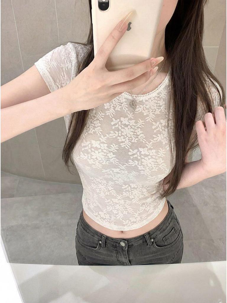 Women's Slimming V-neck Lace Camisole - Sexy, Flattering, Beautiful Spring Layer Top