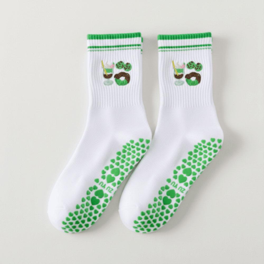 

New Cotton Pilates Socks Harajuku Street Sweat-absorbent Yoga Socks Casual Breathable Cherry Embroidery Socks 35-39 зелёный