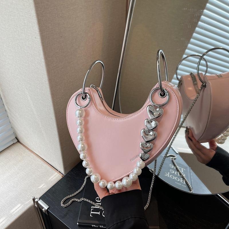Niche design bag women's new summer chain messenger bag peach heart bag