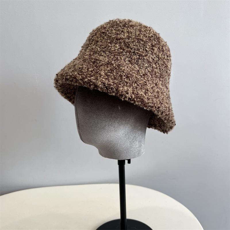 Fashion new personalized mixed color circle yarn dome basin hat women's winter sweet warm short brim fisherman hat
