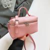 2025 New Korean Simple Portable Small Square Bag Fashion Temperament Messenger Women's Bag Beautiful Messenger Bag