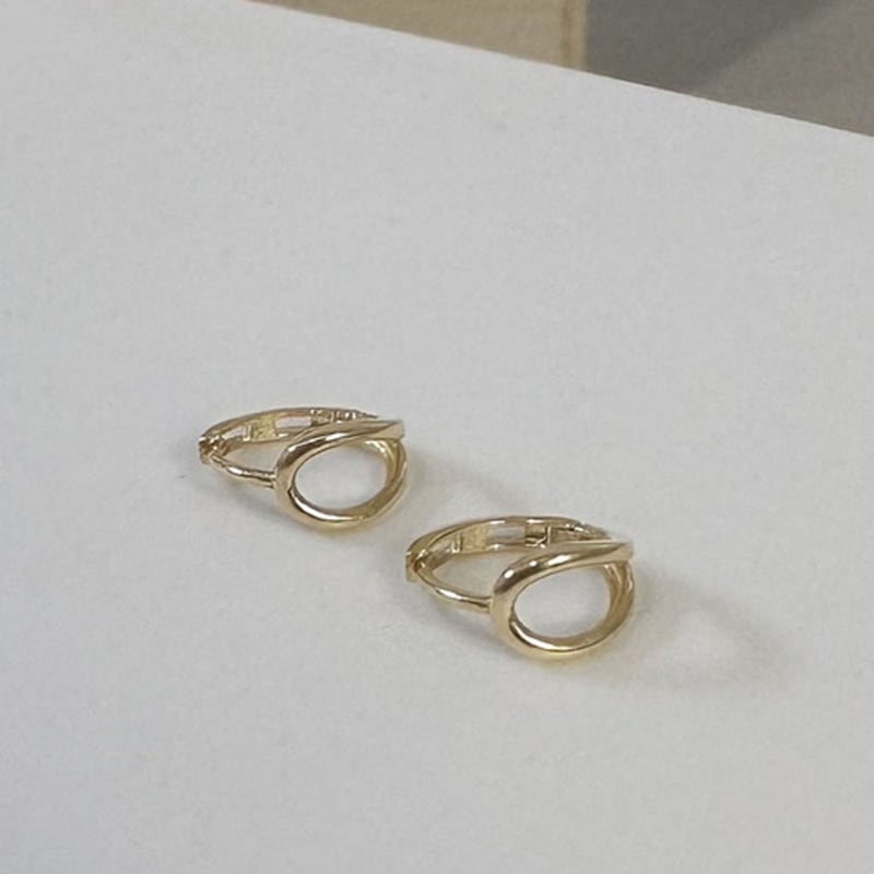 youngglow 14k loop line one touch earring