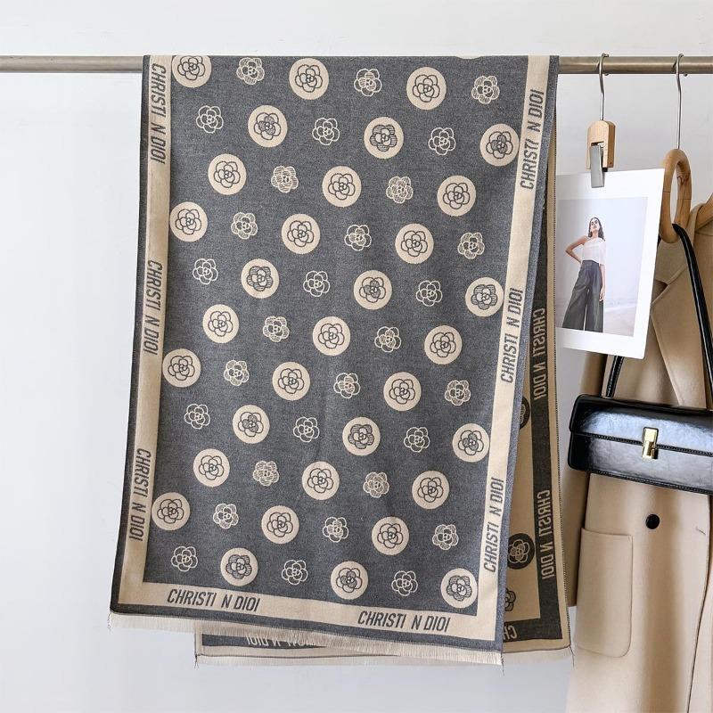 Love Plaid Imitation Cashmere Scarf for Women's Winter Scarf, Korean Version Core Yarn Shawl