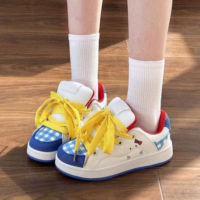 Originale Nischen-Studenten vielseitige Schuhe mit runder Spitze für Damen, Ins-Trend, 2025 Frühling und Herbst, neue Farbkombination, niedliche Brotschuhe