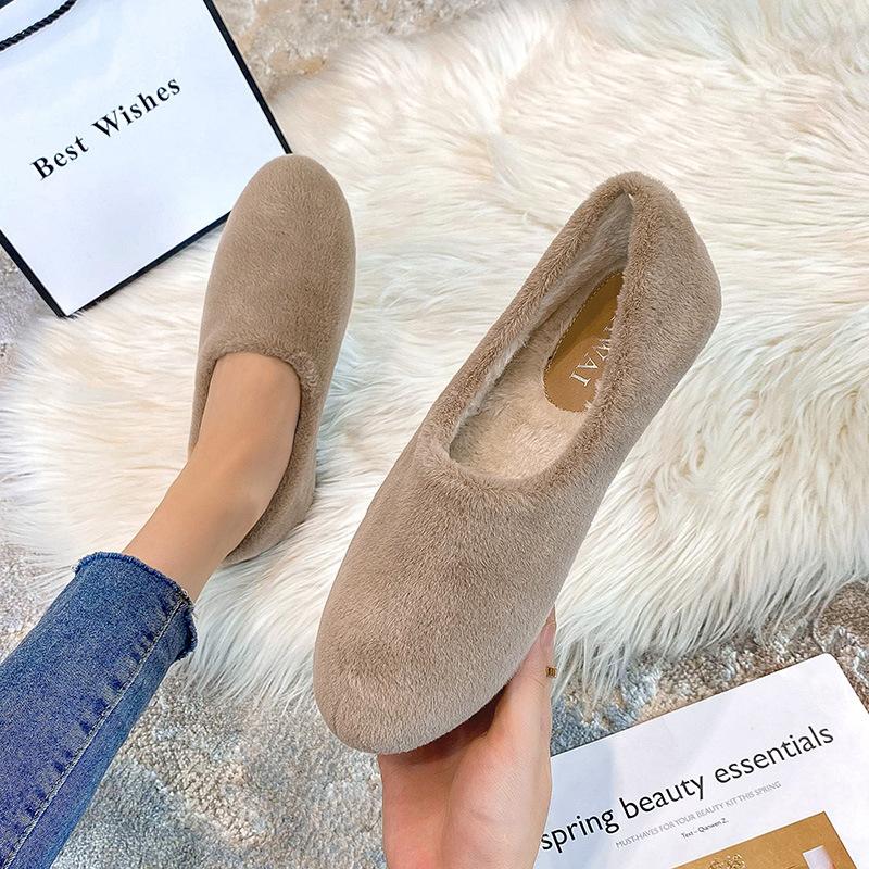 Winter Fur Shoes Women Cotton Sneakers Woman Furry Flats Warm Plush Loafers Lambswool Moccasins Femme Large Size