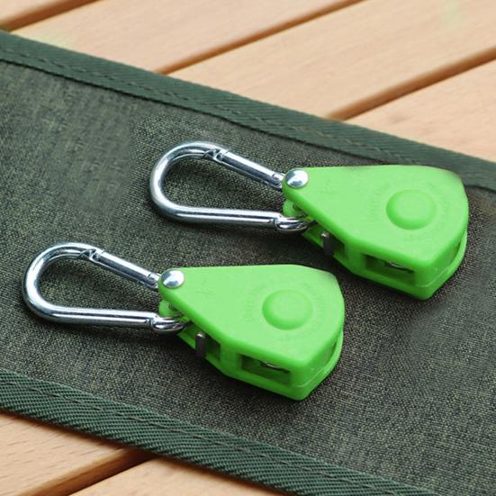 Venkovní kladka Přezka lana Silná nosnost Vysoká stabilita Kompaktní velikost Přenosný nastavovač kabelu Přezka věšáku na lano Campingové potřeby