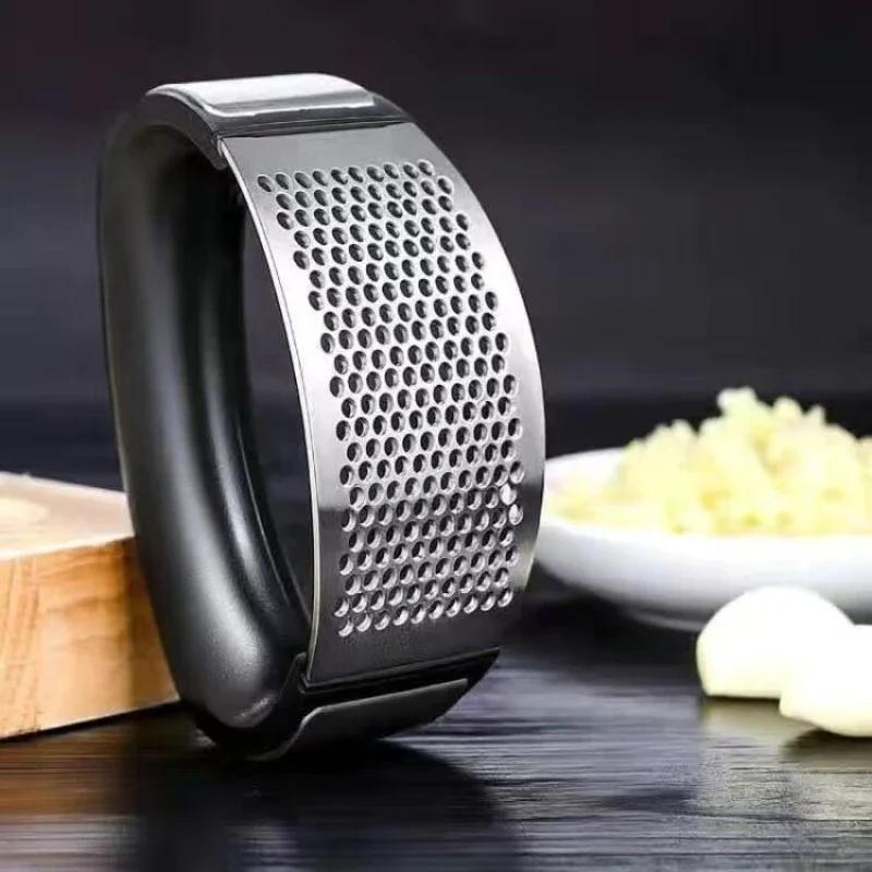 1Pcs Stainless Steel Garlic Press Crusher Manual Garlic Mincer Chopping Garlic Tool Home Garlic Masher Artifact Kitchen Gadget