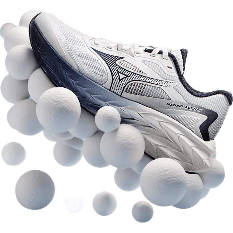 MIZUNO ASTRO X Unisex Running Shoes