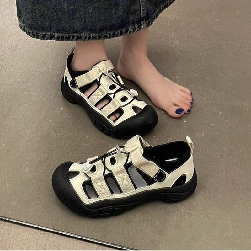 Plateau Römersandalen Damen 2025 Sommer neu Oberbekleidung Mode hässlich süß Papa Schuhe beliebt lässig Lochschuhe Tide