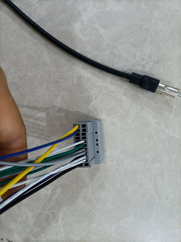 1 Set New Car Truck Stereo Wiring Harness & Antenna Kit For Dodge Ram 2006-2009