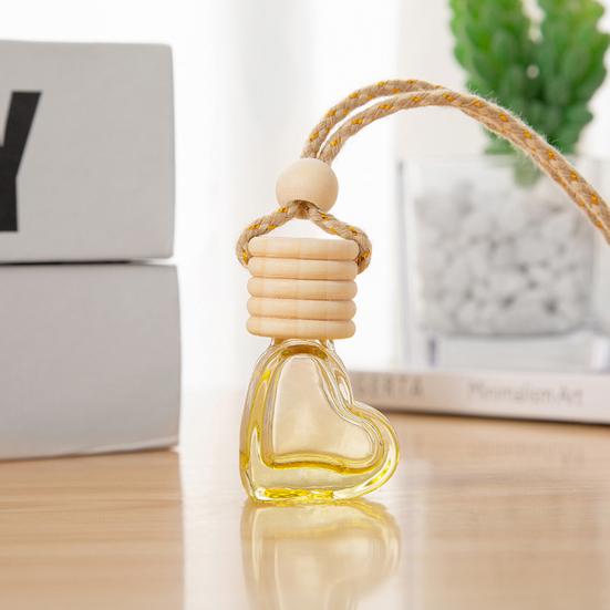 6ML Car Refillable Perfume Bottle Decoration Colorful Love Heart Shape Wood Lid Clear Glass Aromatherapy Essential Oil Empty Bottle Hanging Pendant