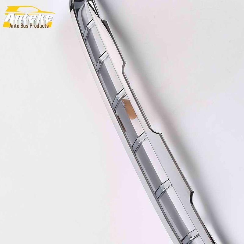 13 Q3 Front Grille Decorative Frame & Hood Bumper Protector