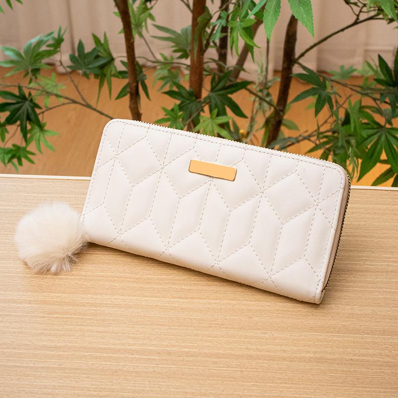 Women's Medium and Long Wallet, New Embroidered Iron Sheet Hairball Decorative Change Bag, Casual Simple Clutch Bag