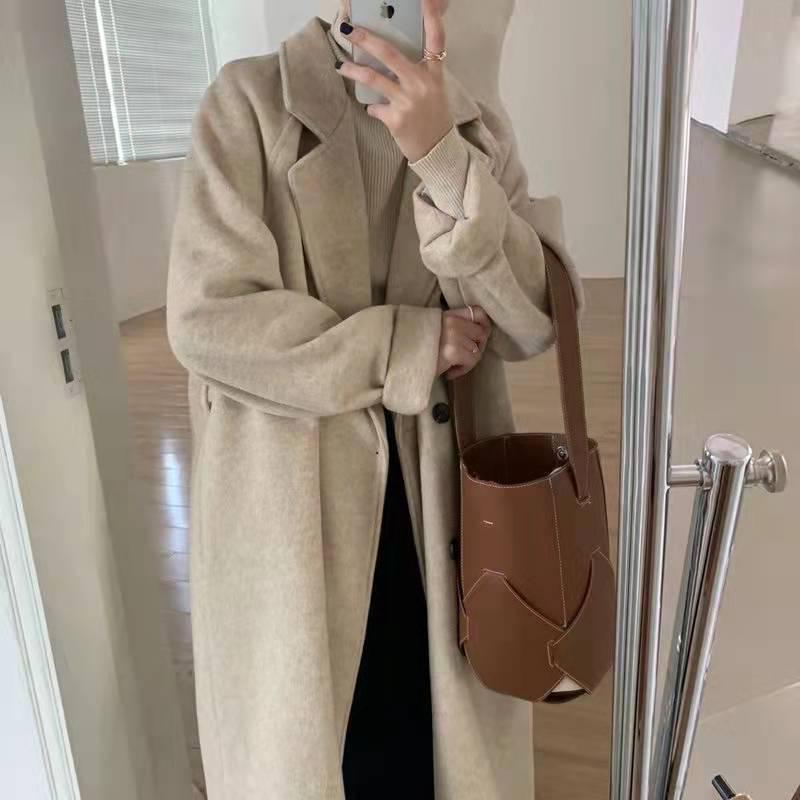 Women's Hepburn Style Woolen Coat - Mid-Length, Petite, Loose Fit for Autumn/Winter 2025