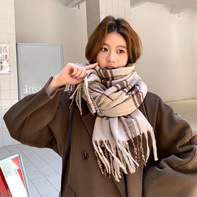 2025 Korean imitation cashmere scarf women's autumn and winter high-end warm shawl cute versatile plaid scarf