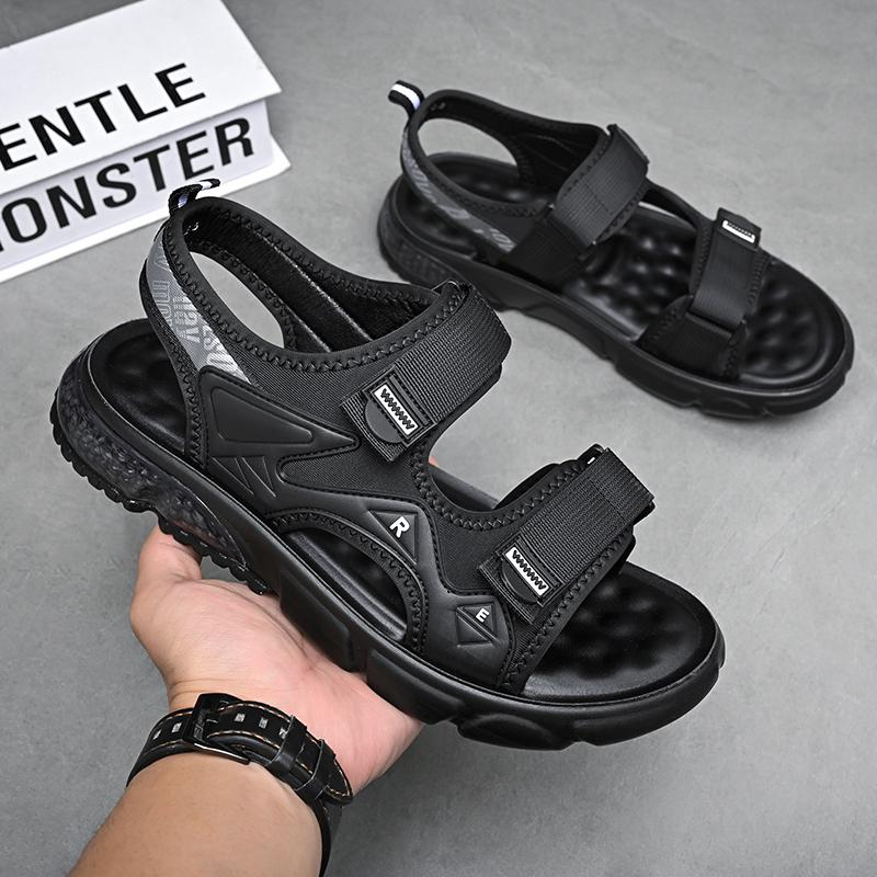 Sandals Summer Men Comfort Hollow Non-slip Soft Lighted Breathable All-match Classic Wearable New Fashion Casual Leather Sandals