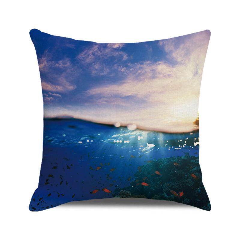 Home Decor Underwater World: Sea Creatures & Mysteries Pattern Cushion Cover Suitable for Sofa Bedroom Car Pillow Cover
