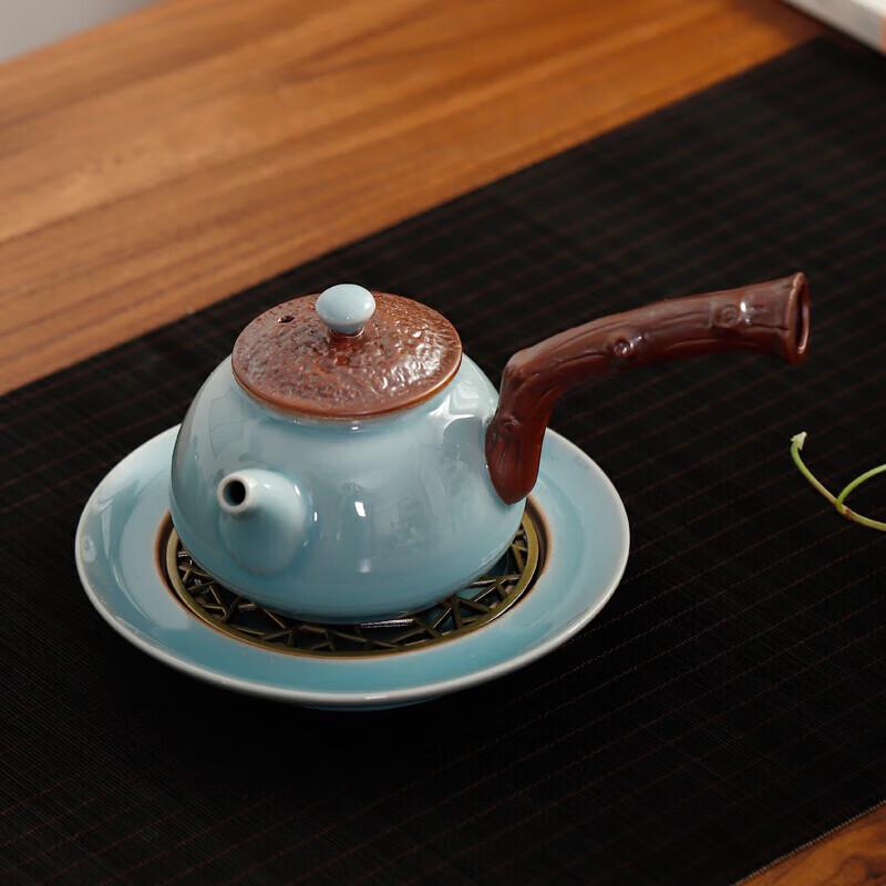 Chinese Ceramic Side Handle Tea Set