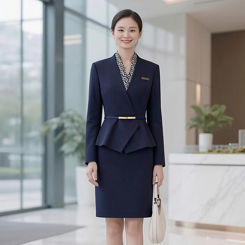 Женский профессиональный деловой костюм 3XL