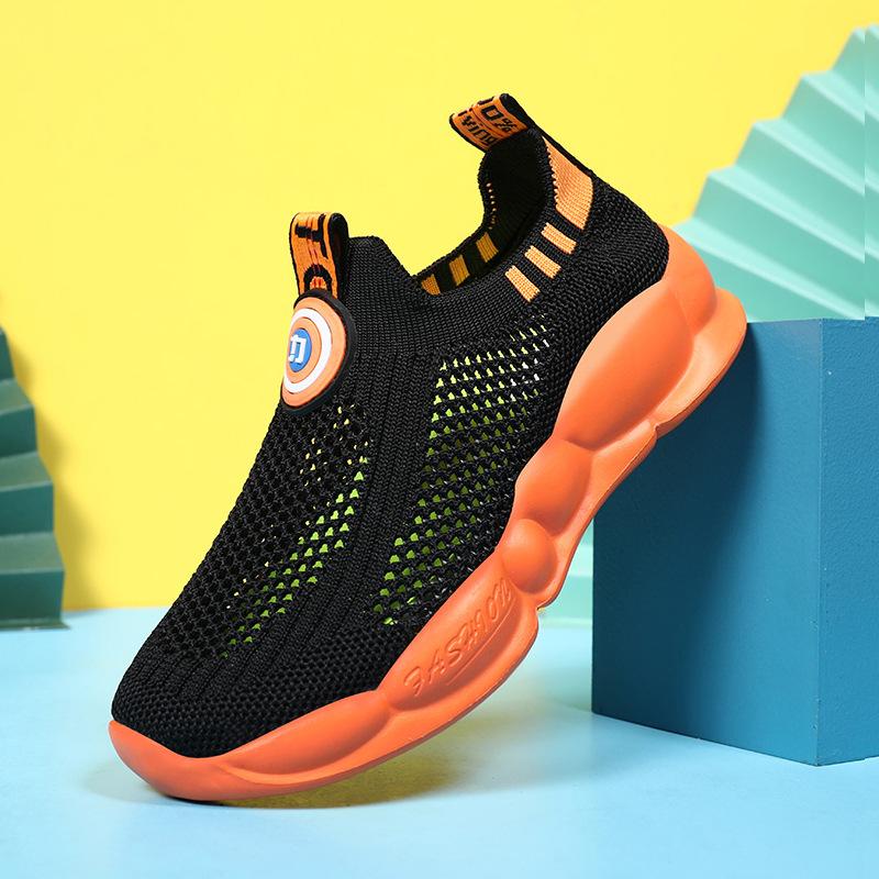 New Hollowed-out One-pedal Men's Soft and Breathable Casual Shoes Medium and Large Children's Lightweight Fashion Sports Shoes