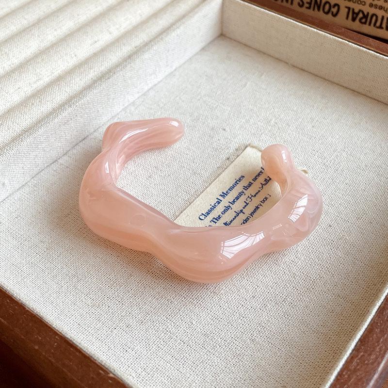 Dopamin Ombre Geometrischer Harzarmreif: High-End Europäischer & Amerikanischer Nischen-Modeschmuck