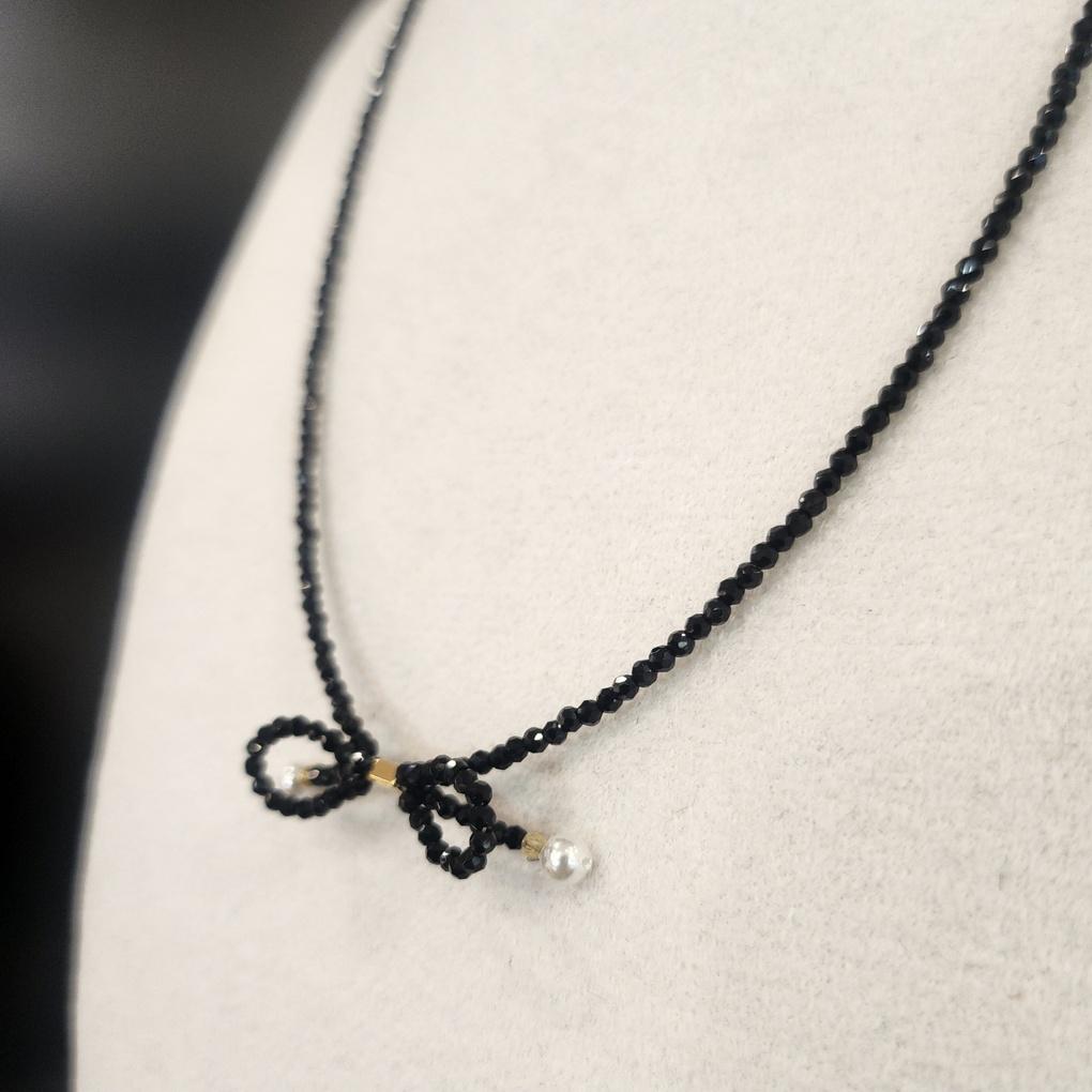 Atria Ribbon Spinel Beads N Necklace ISSNEFR0004BKF