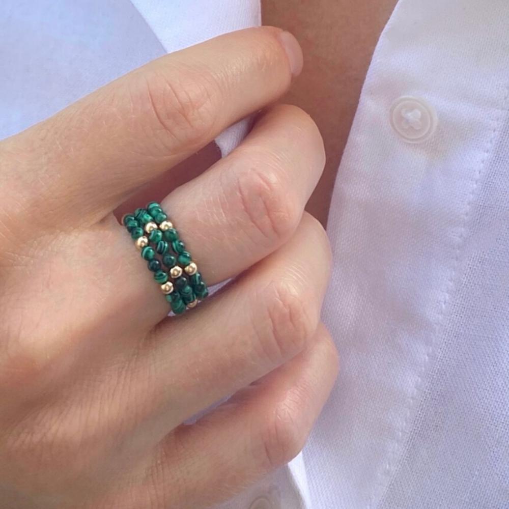 

Vlen 3pcs/Set Malachite Green Bead Ring Natural Stone Elastic Adjustable Jewelry for Women Boho Finger Rings for Daily resizable