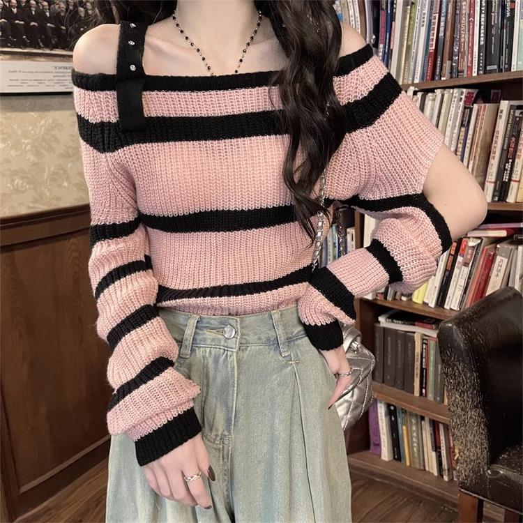 2024 Autumn Striped Knitted Top - Women's Sexy Off-Shoulder Short Sweater