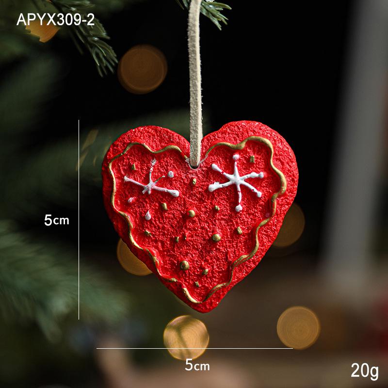 Retro Hand-Painted Resin Christmas Ornaments: Snowflake, Heart, and Star Decor.