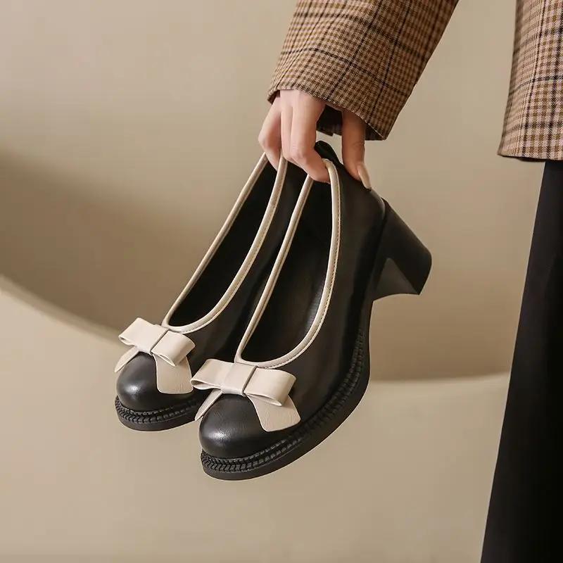 Fashion With Medium Heels Bow Round Toe Ladies Pumps Women's Shoes Chunky Block Heel Casual Y2k Vacation 2025 Trend Fashion Korean Style