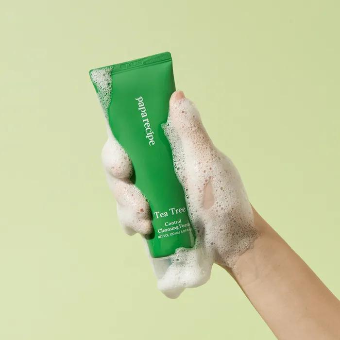 Čisticí pěna Tea Tree Control 120 ml