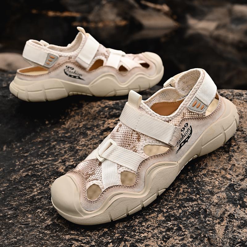 Men’s Closed Toe Water Sandals Outdoor Hiking Shoes
