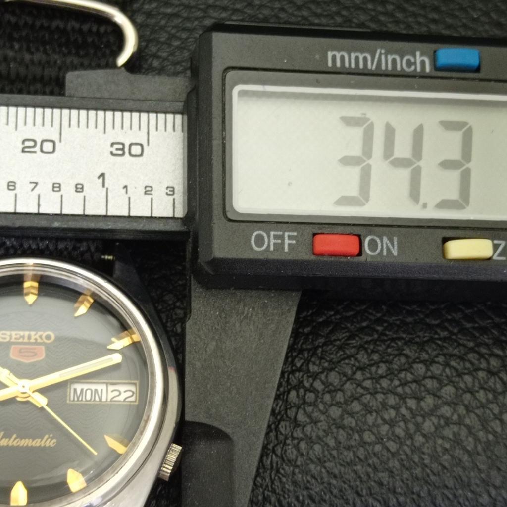 SEIKO 5 AUTOMATIC 7S26A VINTAGE JAPAN MENS BLACK COLOR DIAL WATCH a701644-5 R206c-a701644