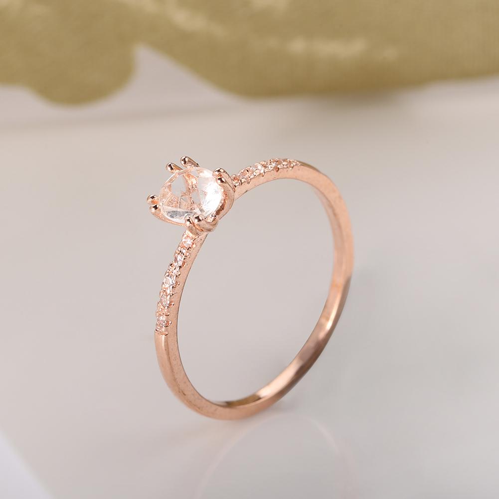 Förlovningsjubileumssmycken Lyxig glänsande strass-fingerring för kvinnor