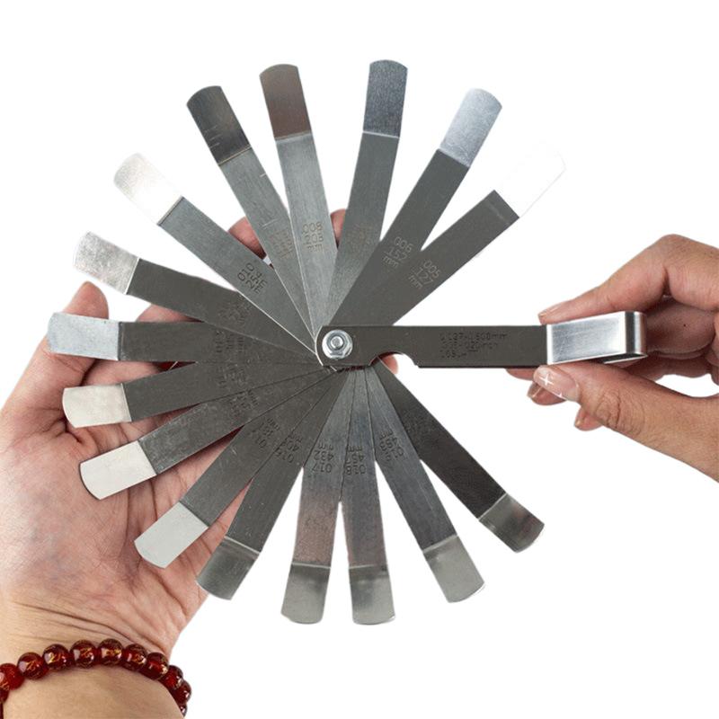 

16 Blades Stainless Steel Curved Feeler Gauge Dual Marked Feeler Gauge Set Metric Filler Feeler Gauge for Measuring Slot Size