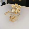 European & American Pleated Metal Bangle: Elegant Cold-Style Bracelet with High-End Luxury Design