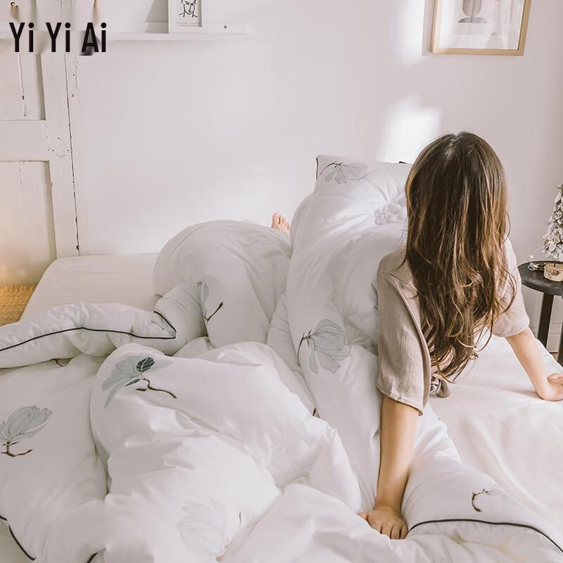 Yiyi Ai 100% Cotton Twill Winter Quilt