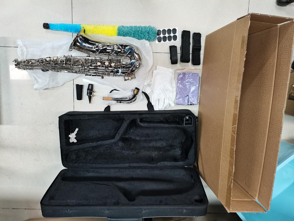 Btuty Eb Alto Saxophone Brass E Flat Sax 802 Key Type for Student Beginner Professional Natural Shel