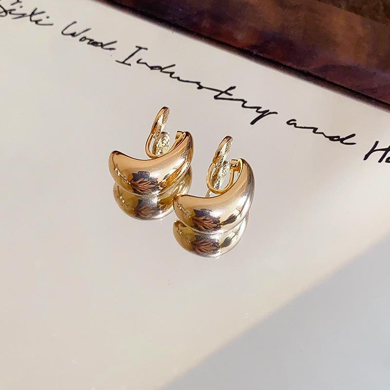High-End European & American Metal Water Drop Ear Clips - No Piercing, Cool Autumn/Winter Style