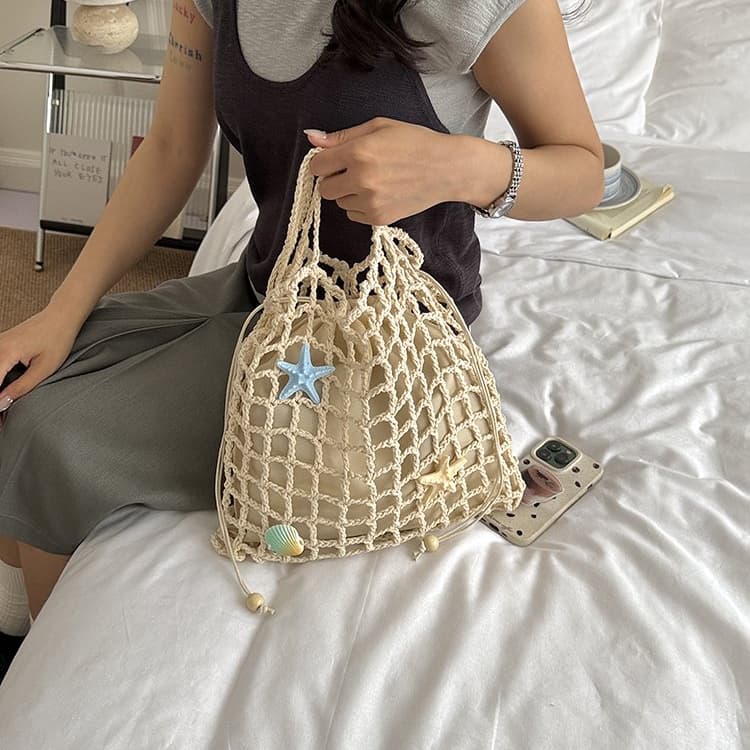 Summer vacation drawstring lined fishing net woven bag