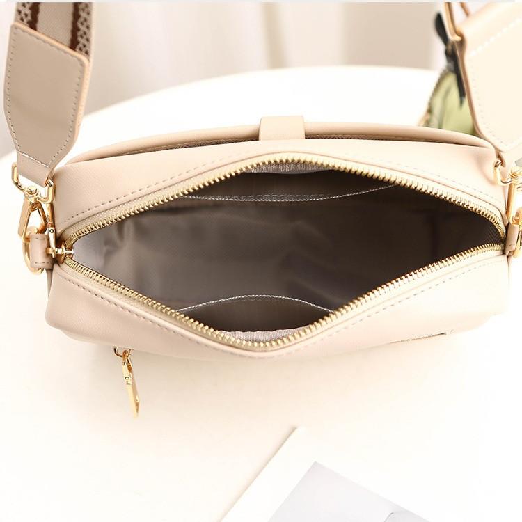 IELGY Ladies Black Large Capacity Crossbody Small Square Bag