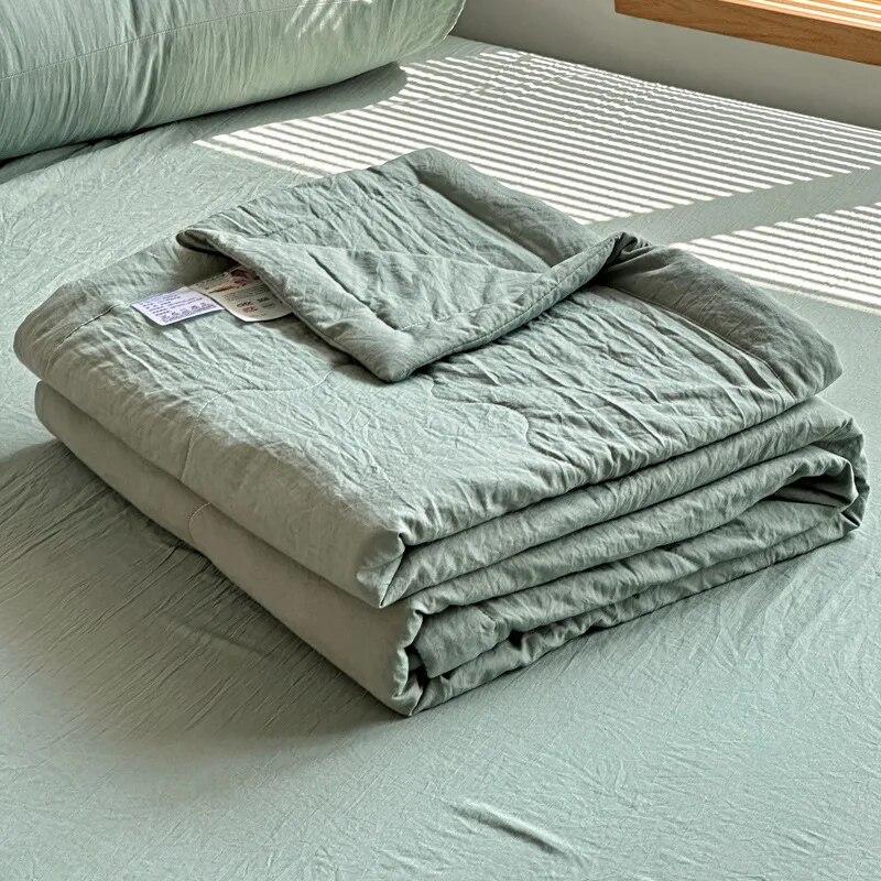 Summer Blanket Set Japanese Solid Colour Simplicity Summer Comforter Set Soft Thin Quilt Bed Sheet Pillowcase 4pcs Bedding Set
