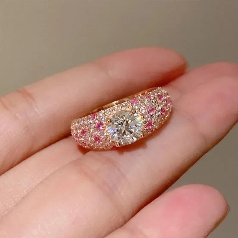 Eingelegte funkelnde rosafarbene Kristallringe mit Farbverlauf für Damen, leichter Luxus, High Fashion, runder Edelstein, Ehering, Schmuck